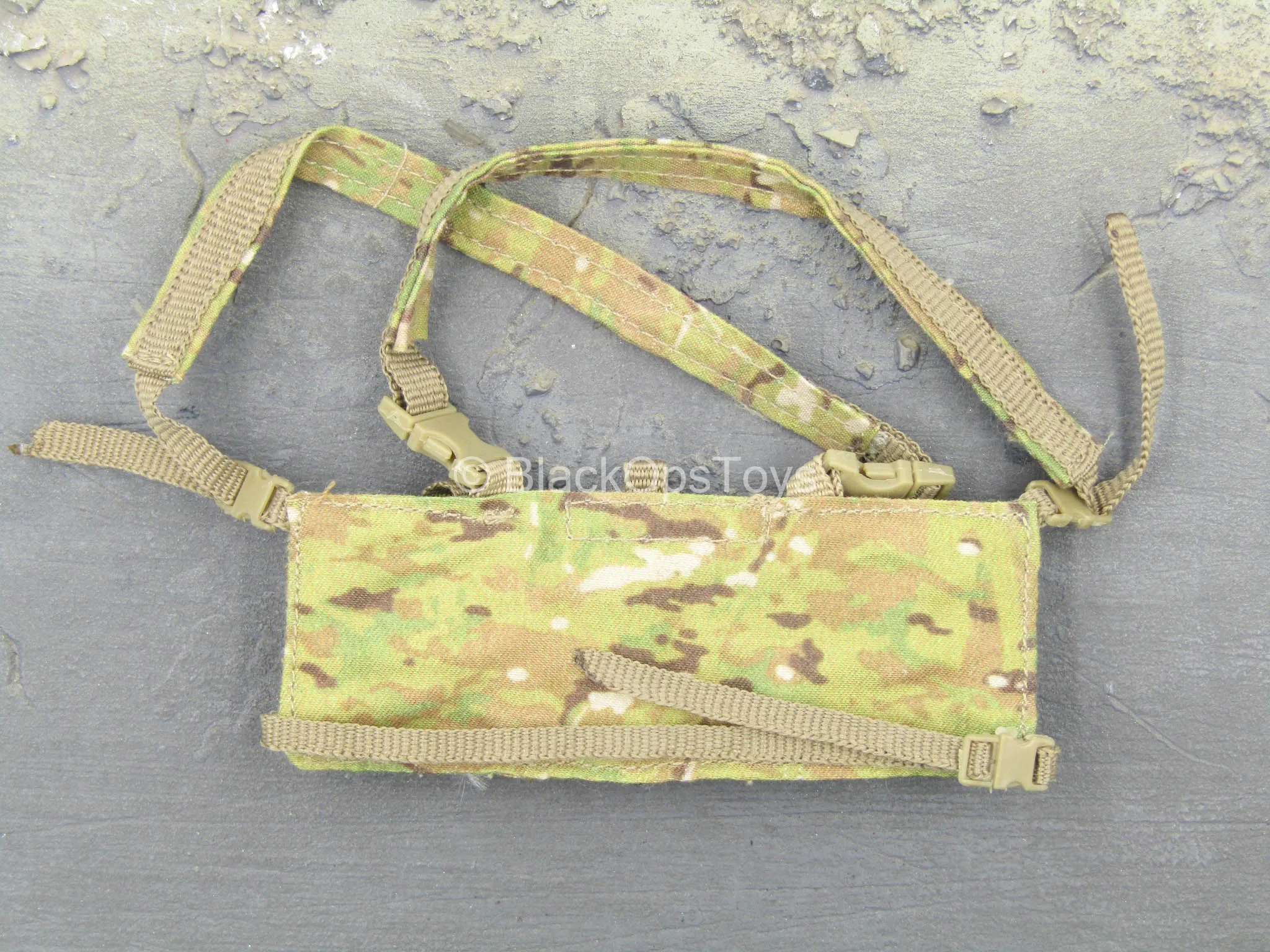 Shag Master Hoodie Suit - Universal Multicam Chest Rig